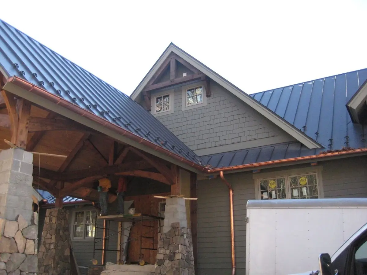 Craftsman Roofing team delivering quality roofing work in South Platte